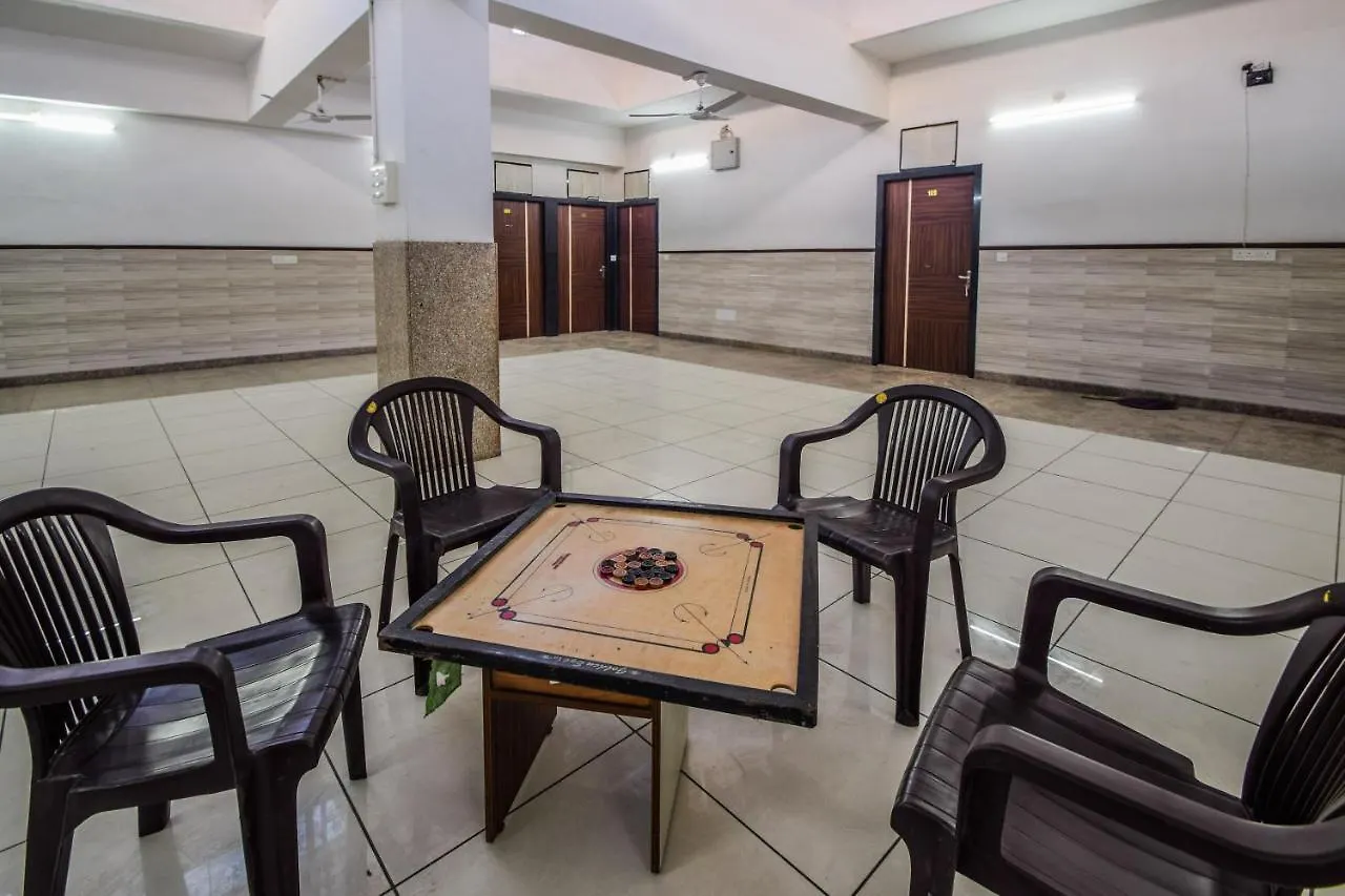 Oyo 23381 Hotel Sagar Ratna Udaipur Hindistan